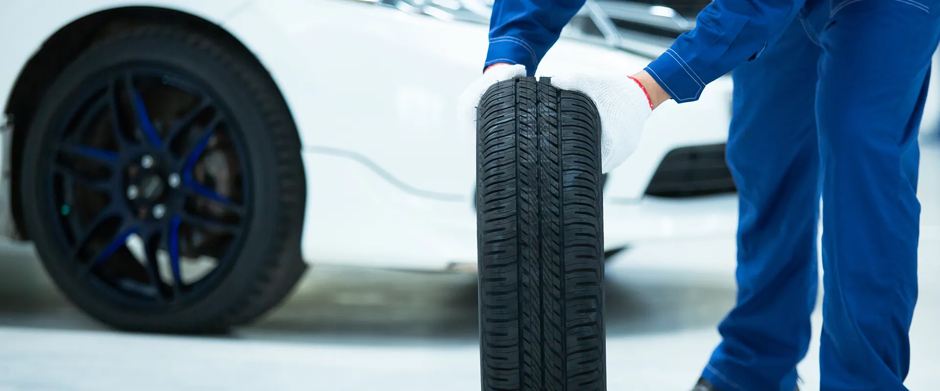 Tire Services and Installation at Del Hatt Automotive in Poughkeepsie, NY near Poughkeepsie, NY